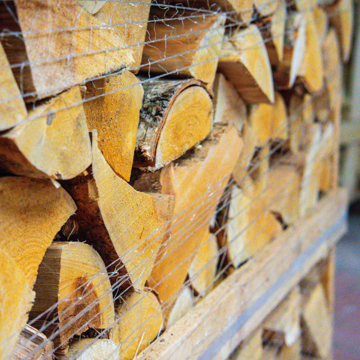 XL Crate of Kiln Dried Oak