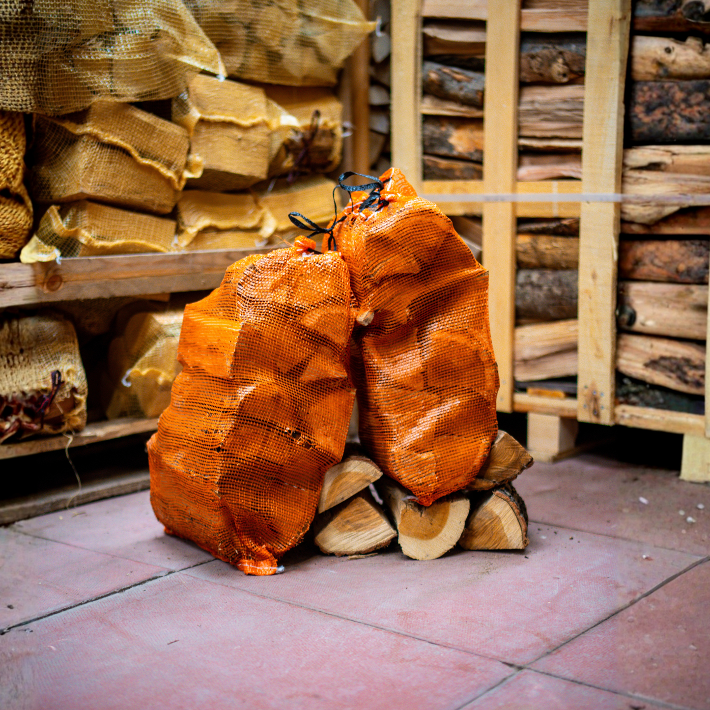 Odyn Rhwyd Pren Caled Lludw Sych